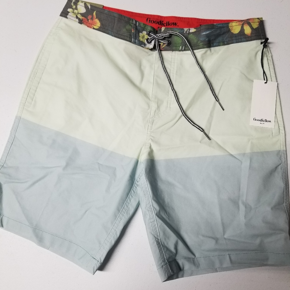 Mens Goodfellow board shorts